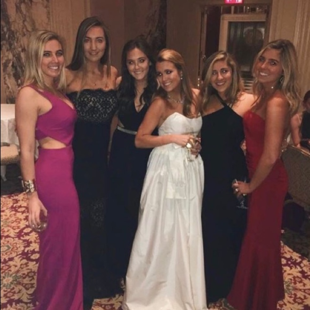 ***Magenta Nicole Miller Collection Gown - Picture 2 of 5